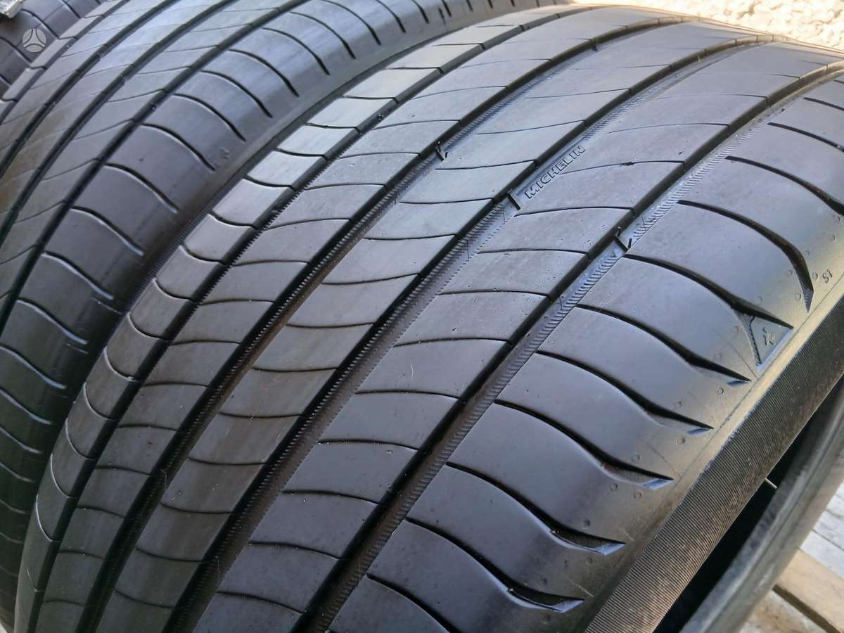 Michelin, summer 235/50 R19