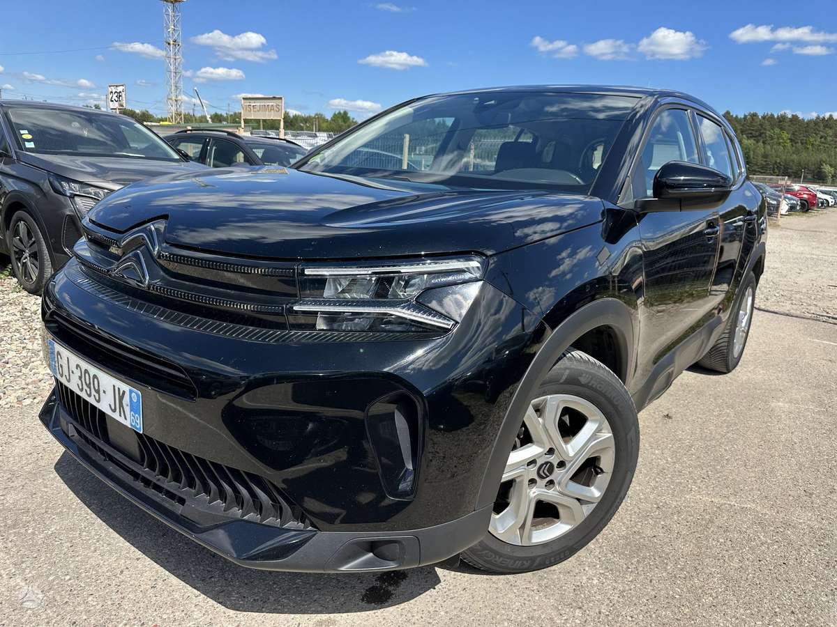 Citroen C5 Aircross, 1.5 l., off-road / crossover