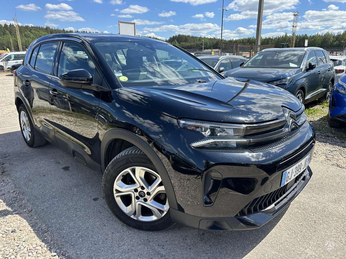 Citroen C5 Aircross, 1.5 l., off-road / crossover