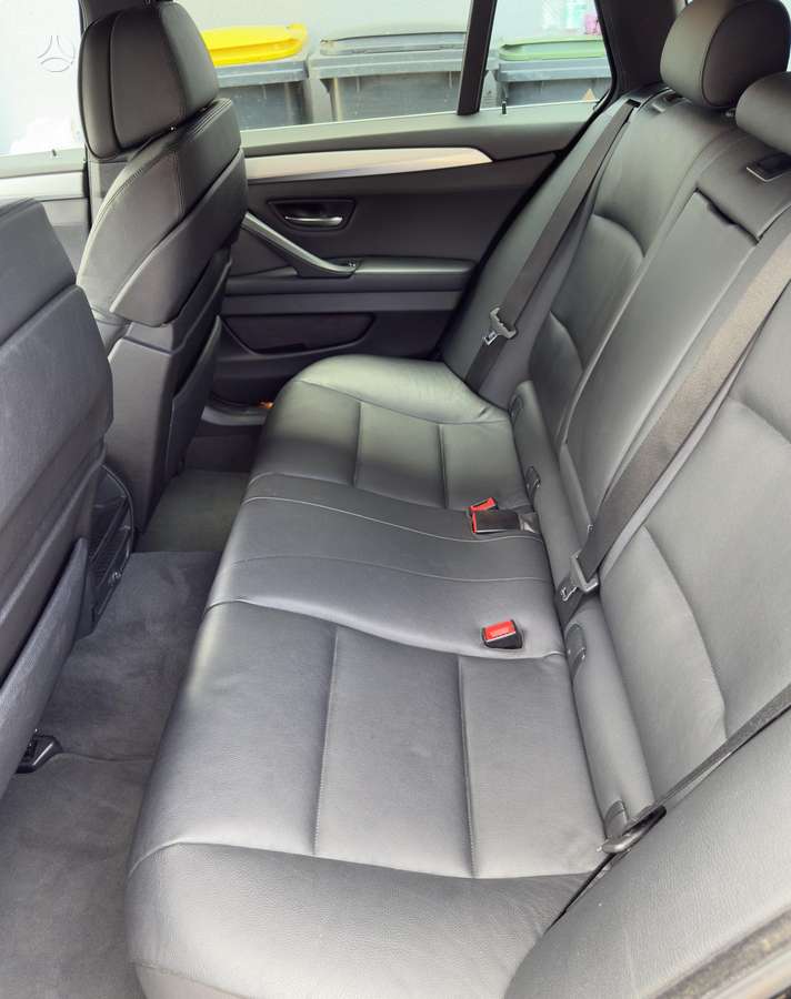 BMW 530, 3.0 l., wagon