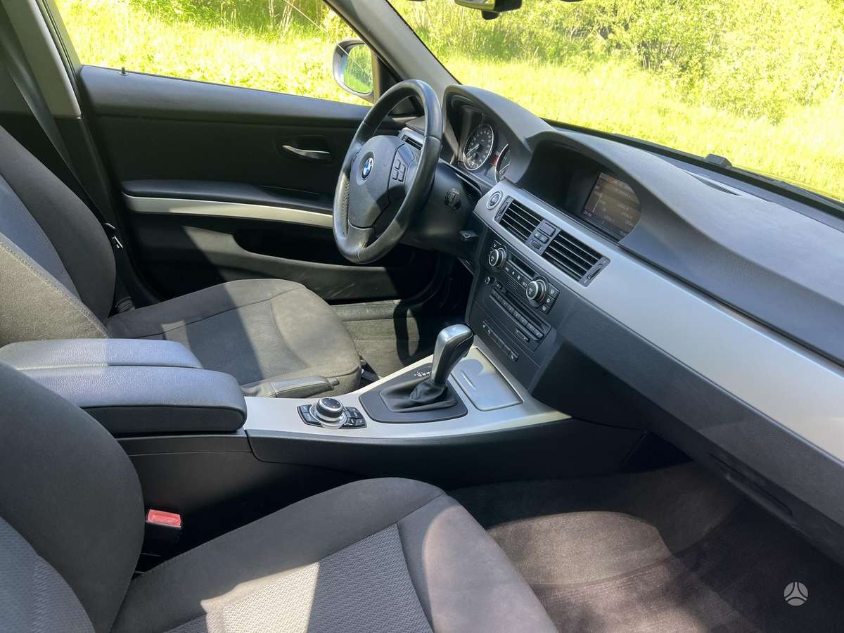 BMW 325, 3.0 l., universalas