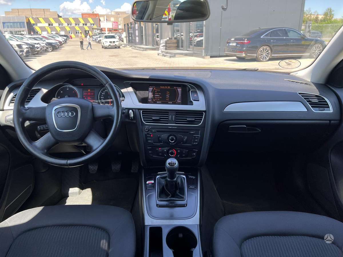 Audi A4, 2.0 l., Универсал
