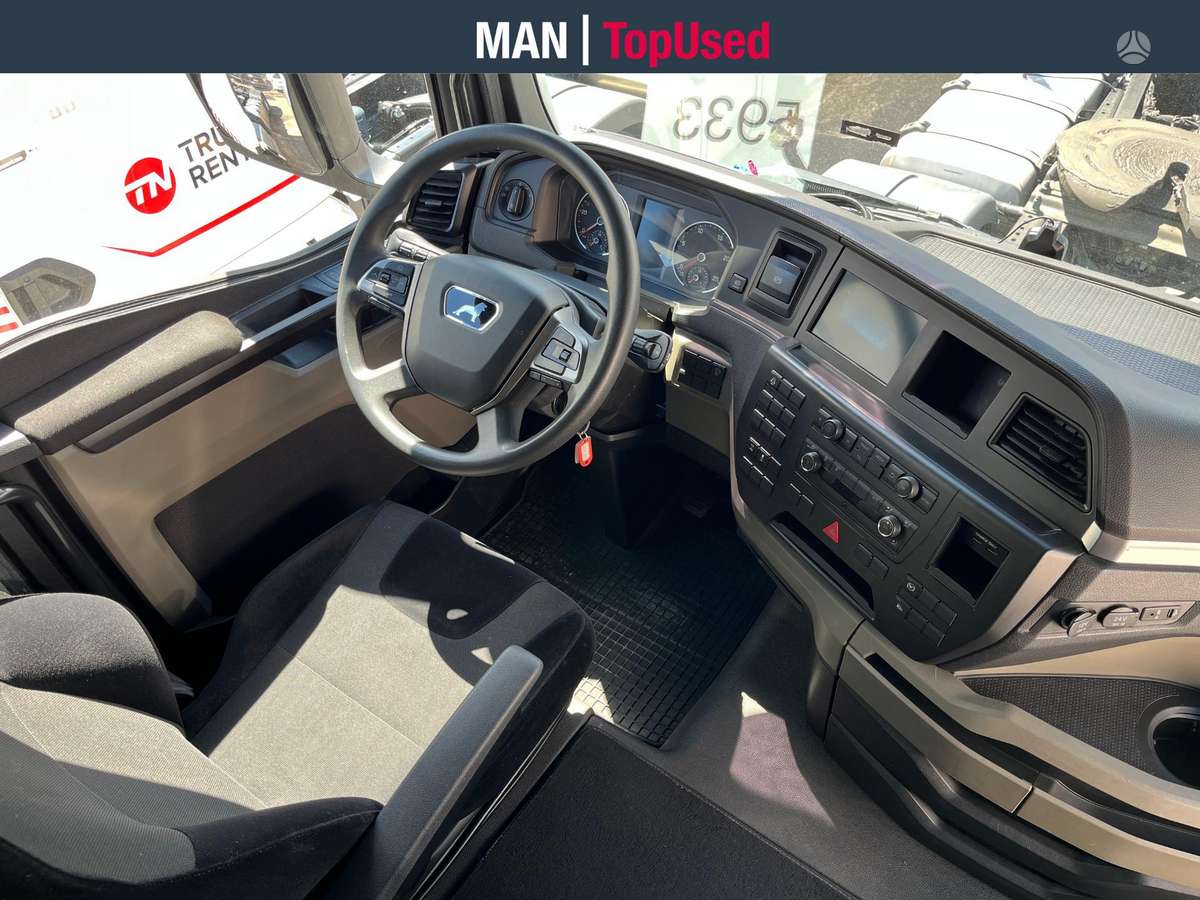MAN TGX 18.470 GM cab (5933), double sleeper