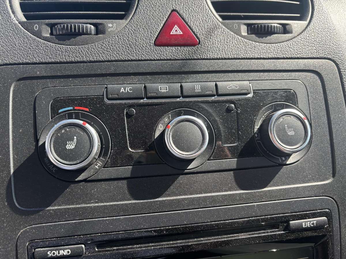 Volkswagen Caddy - 10