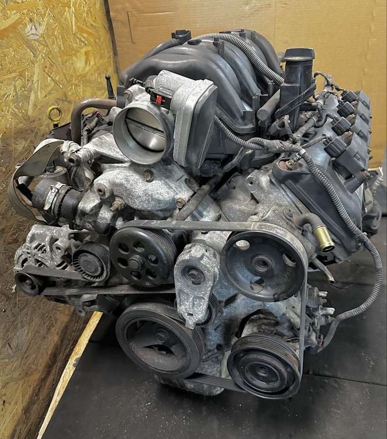 Chrysler 300C variklis