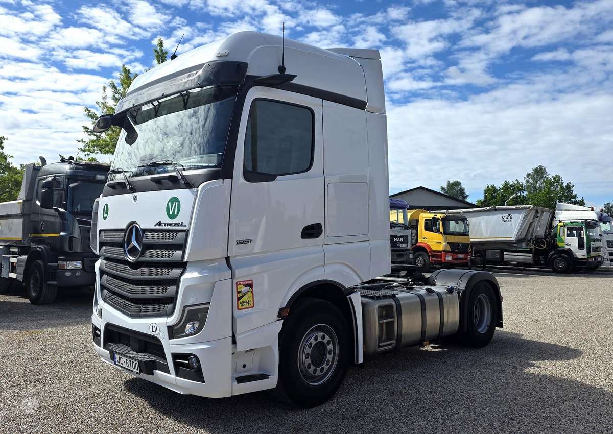 Mercedes-Benz Actros 1851 E6 + AIR Compressor, double sleeper