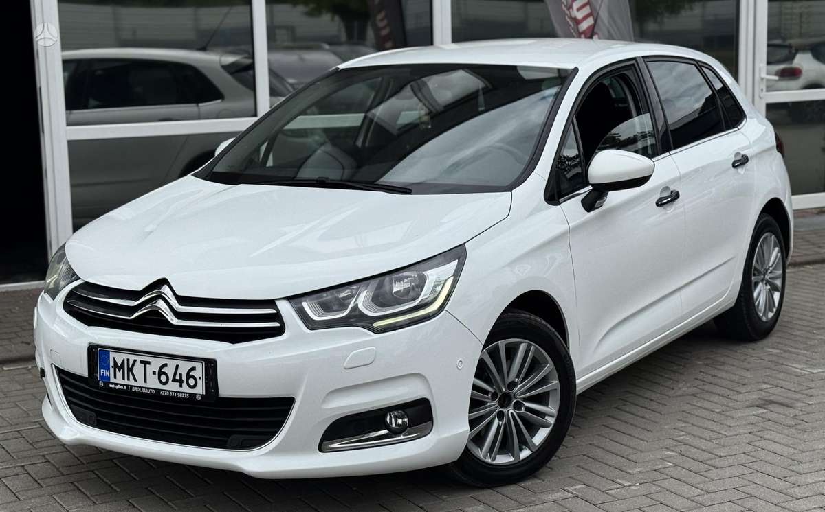 Citroen C4, 1.2 l., Хэтчбек