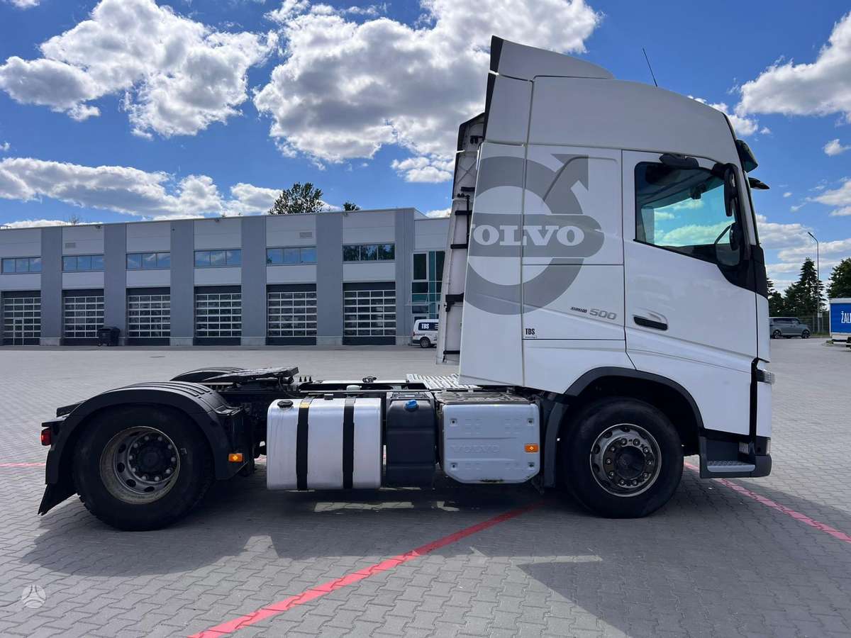 Volvo FH 500, double sleeper