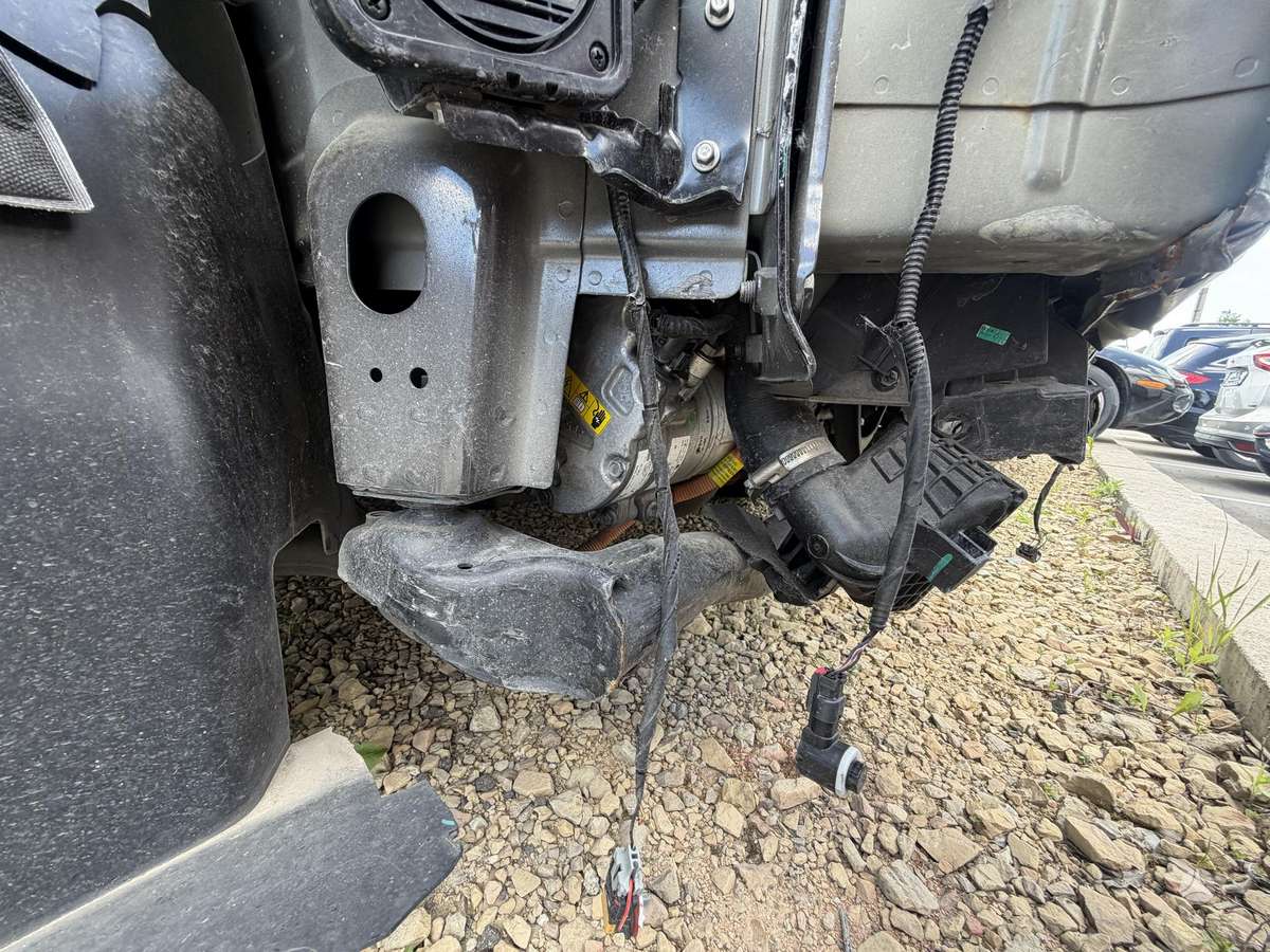 MG EHS, 1.5 l., off-road / crossover