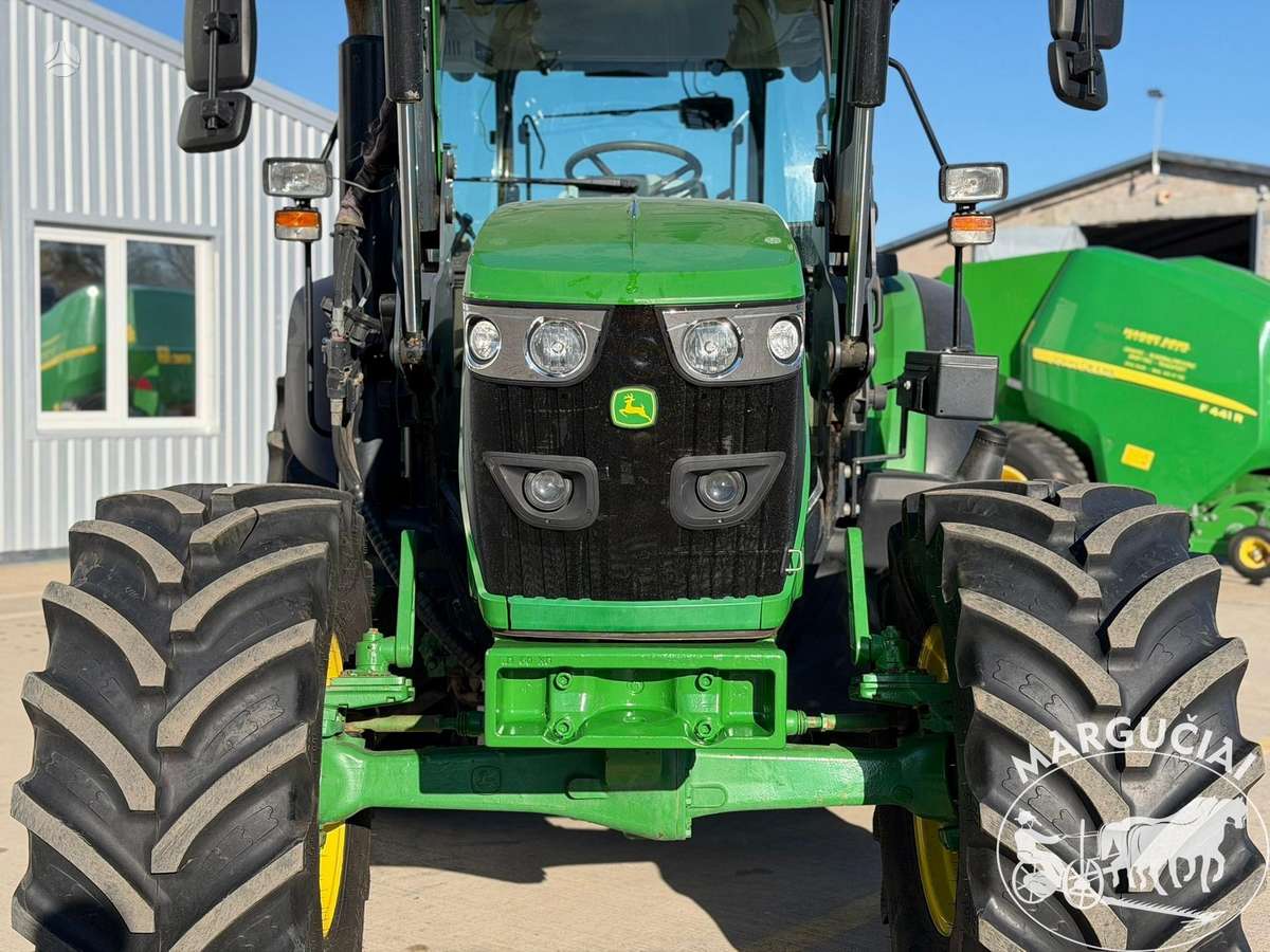 John Deere 6110MC, 110 AG, traktoriai