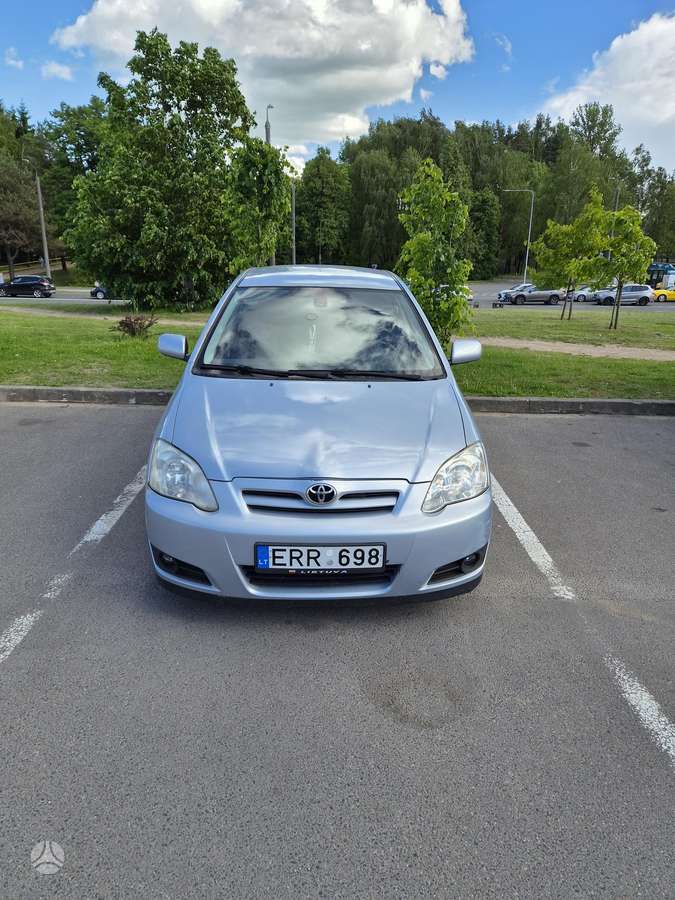 Toyota Corolla, 1.6 l., hatchback