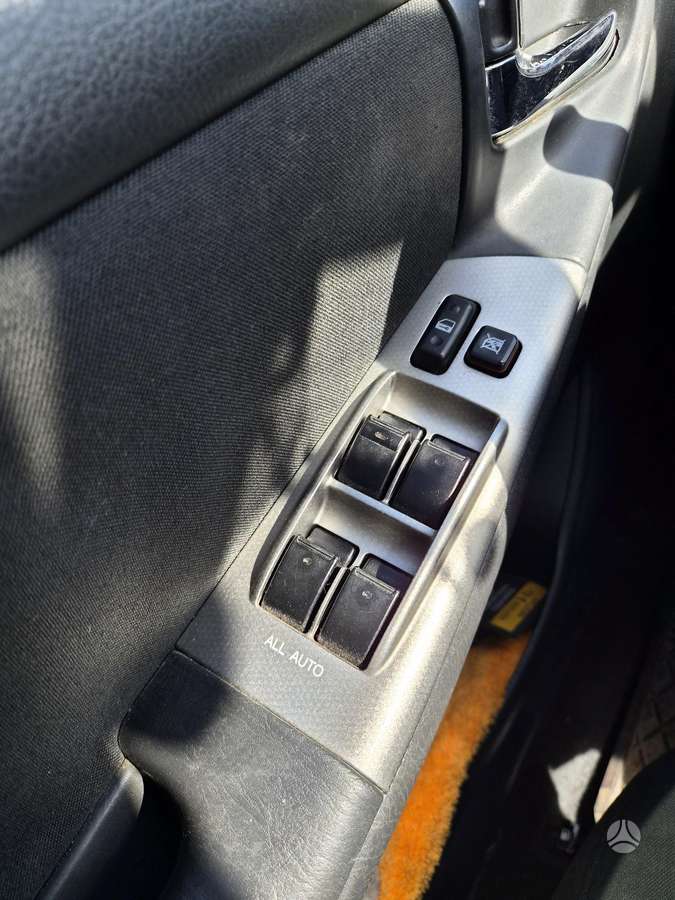 Toyota Corolla, 1.6 l., hatchback