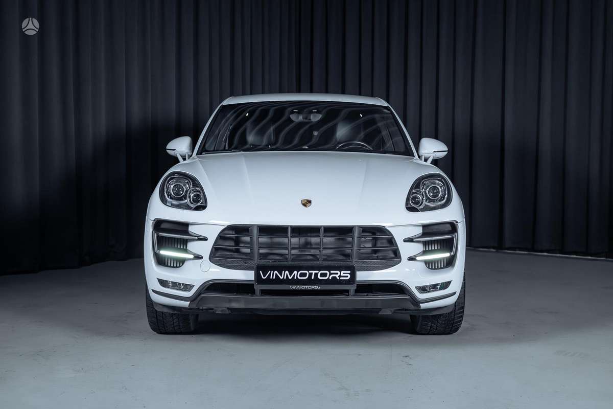 Porsche Macan - 2