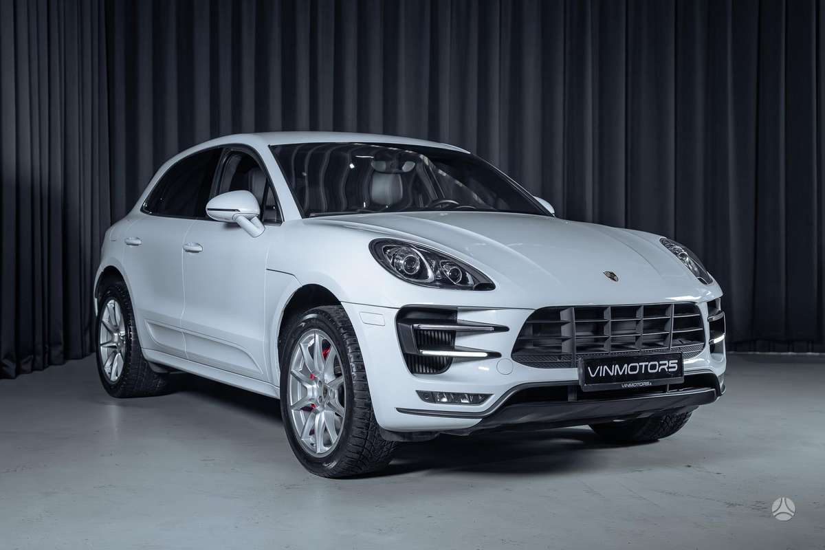 Porsche Macan - 3