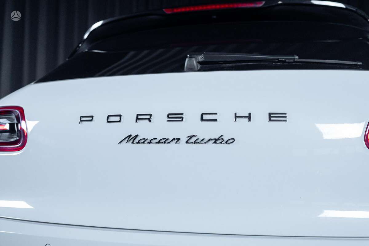 Porsche Macan - 11