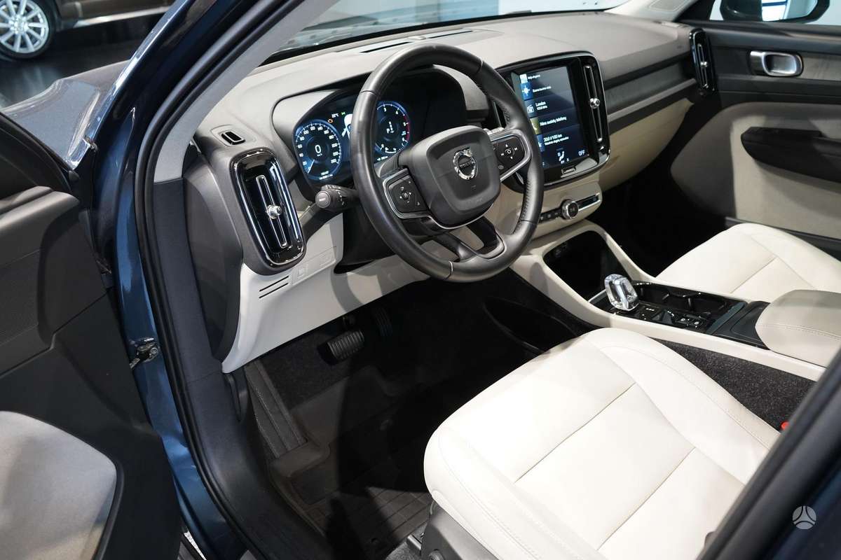 Volvo XC40 - 7