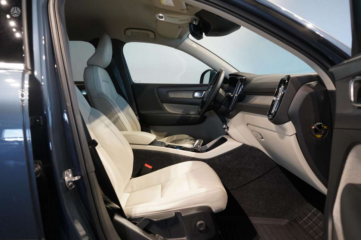 Volvo XC40 - 9
