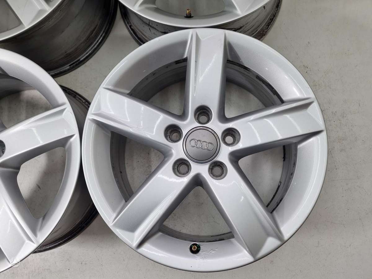 Audi A4 B8, light alloy, R16