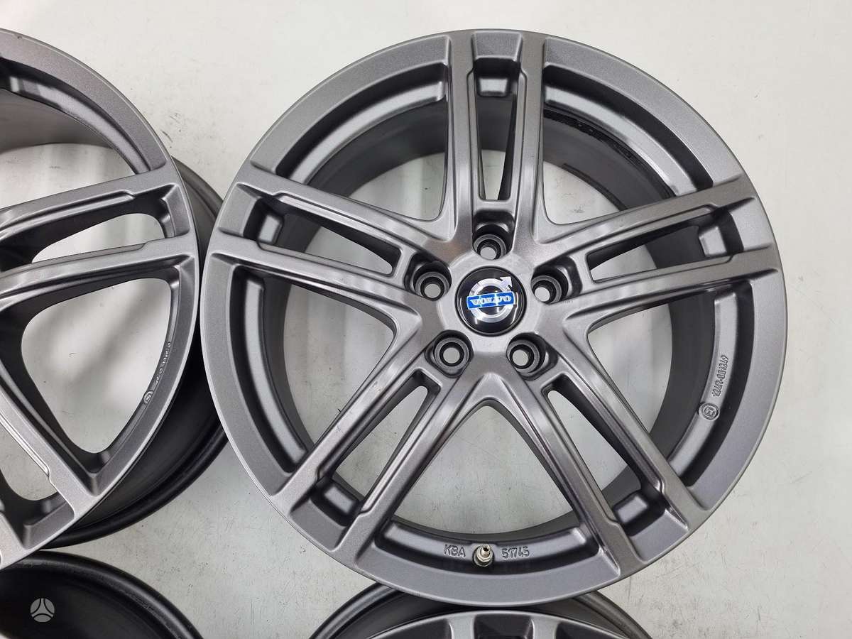 Volvo XC60, XC40, light alloy, R18