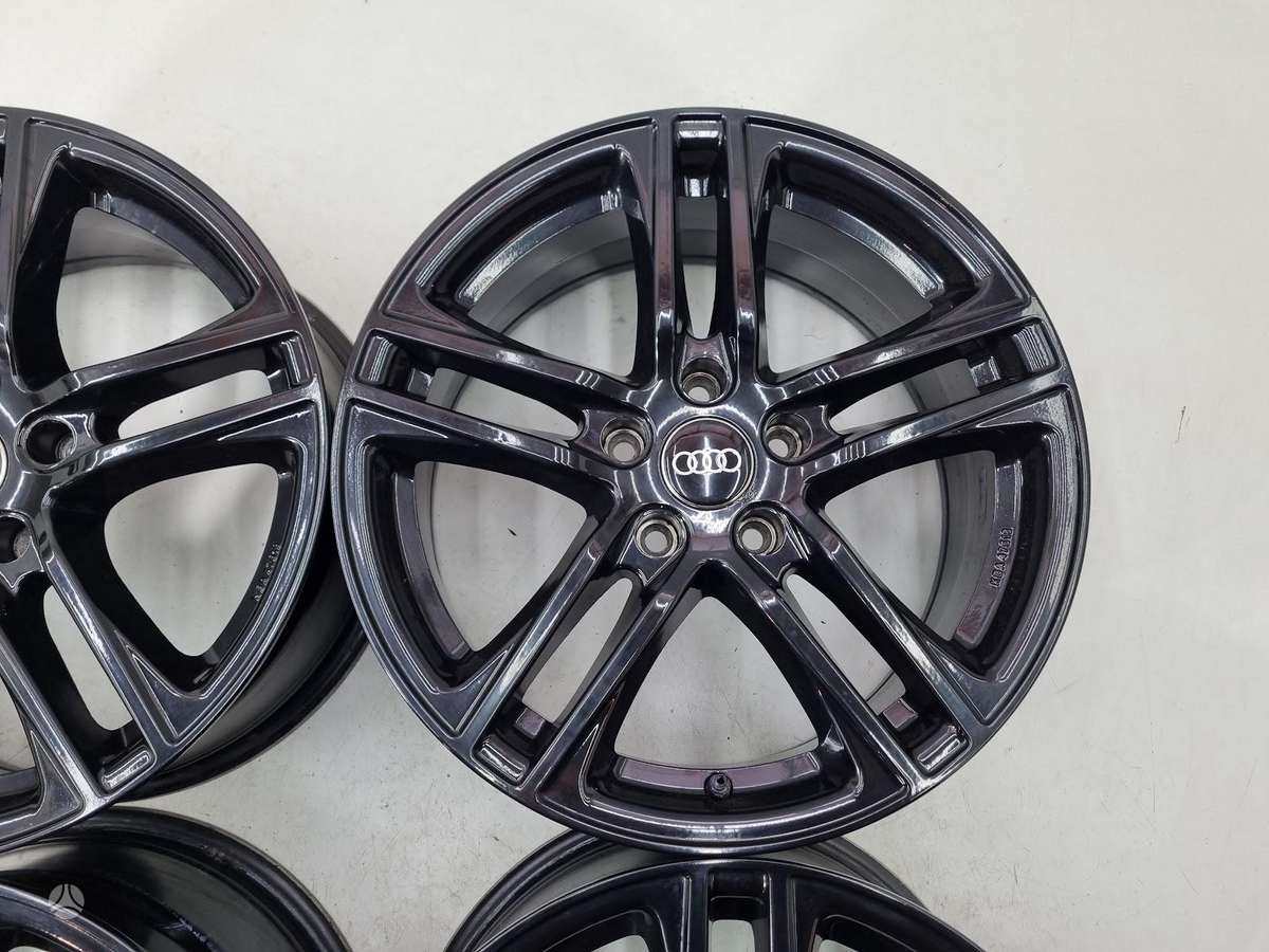 Audi A4, A6, lengvojo lydinio, R17