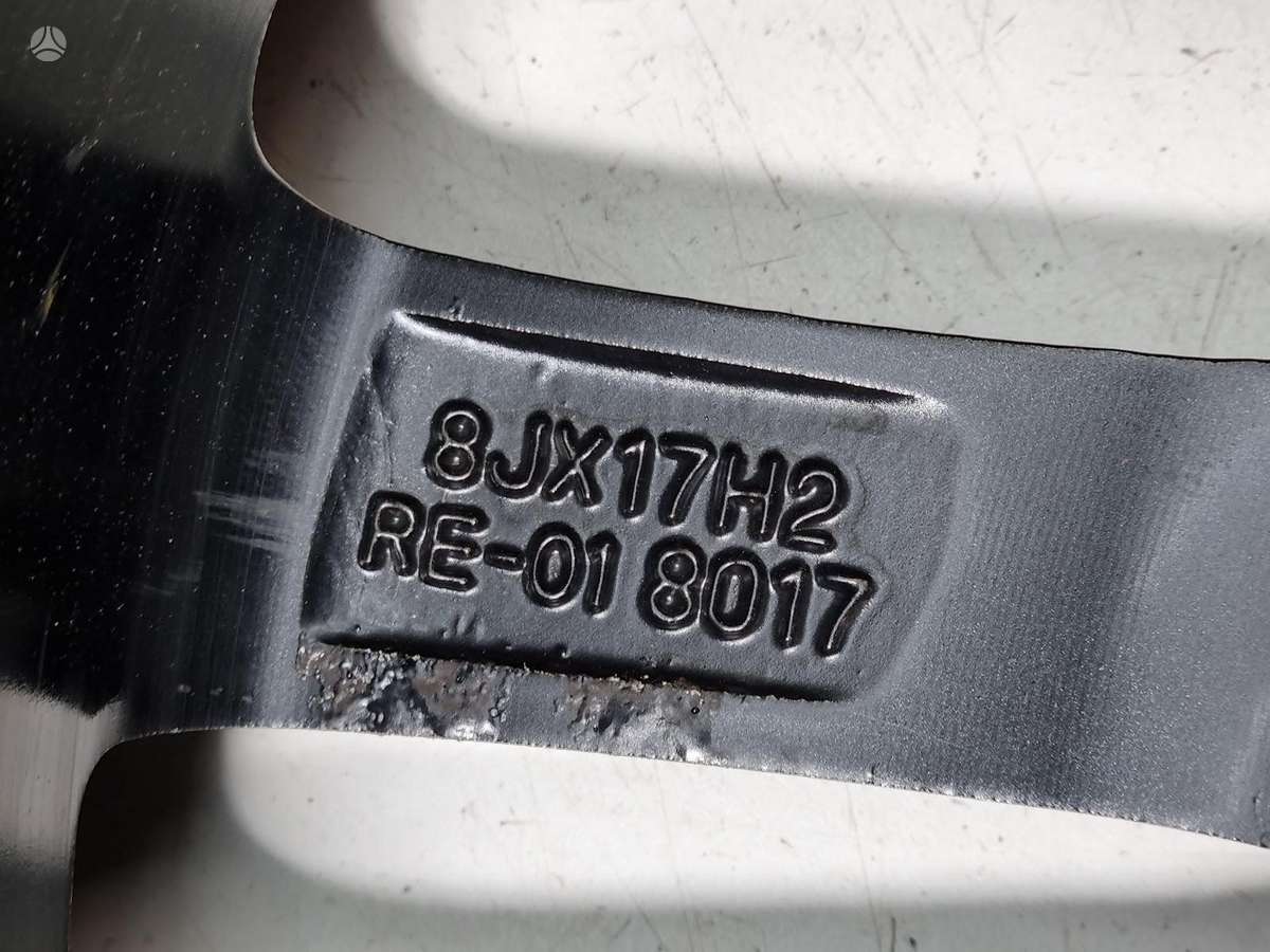 Audi A4, A6, lengvojo lydinio, R17