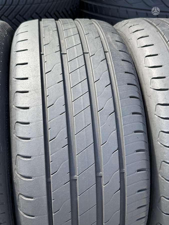 Goodyear EFFICIENTGRIP Performance 2, vasaras 225/45 R17
