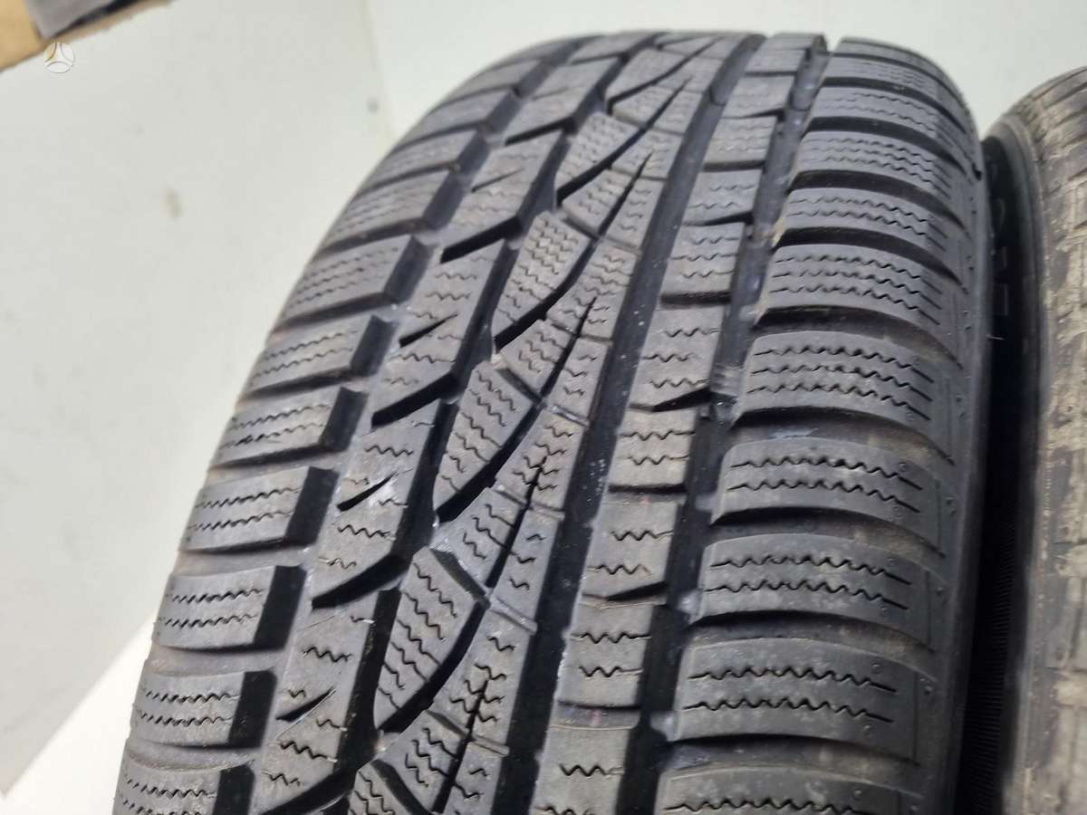 Hankook 7-8mm, 2025m, winter 205/60 R16