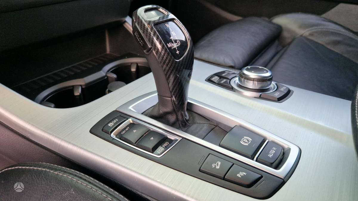 BMW X3, 3.0 l., visureigis / krosoveris
