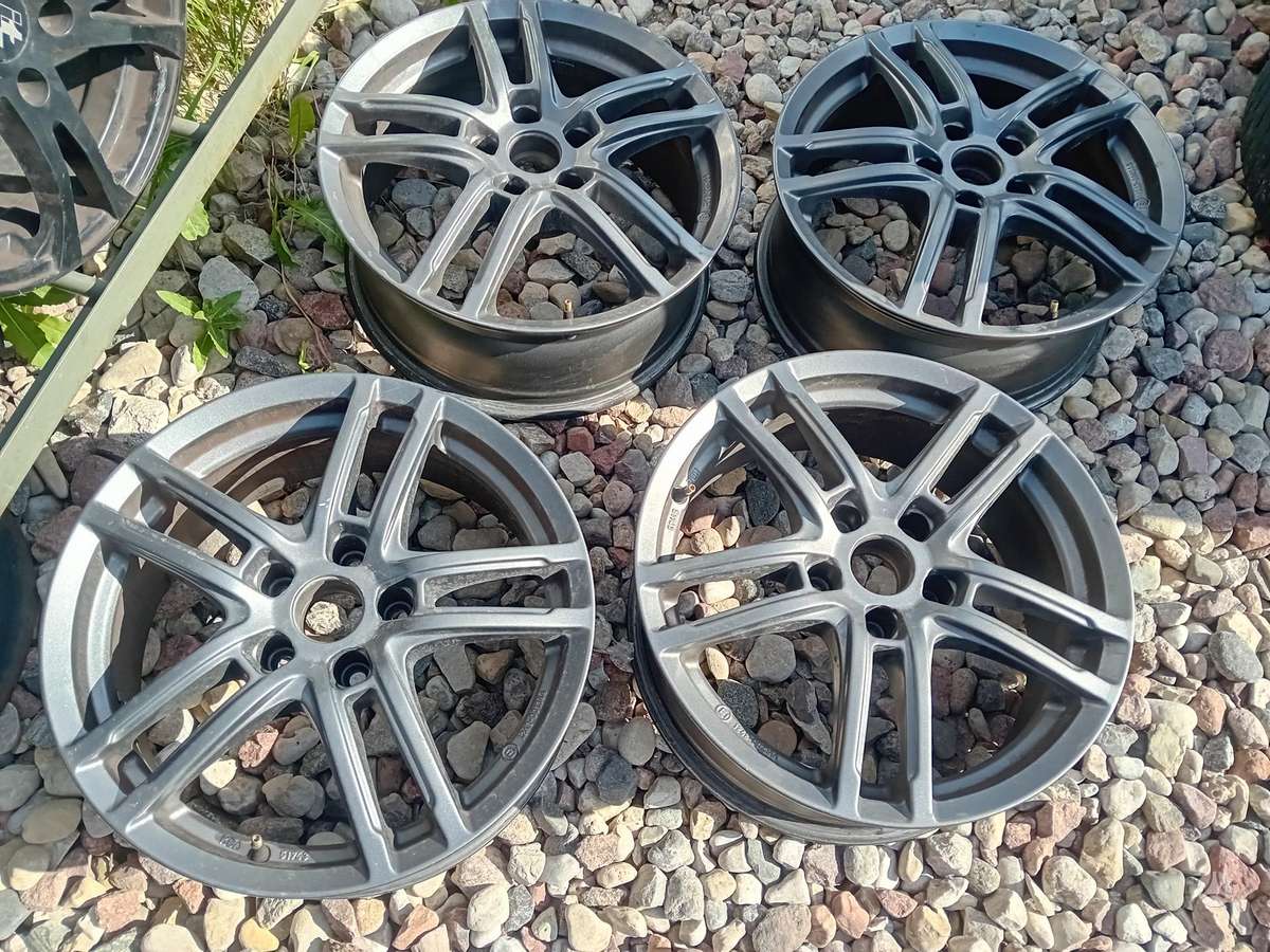 Dezent, light alloy, R17