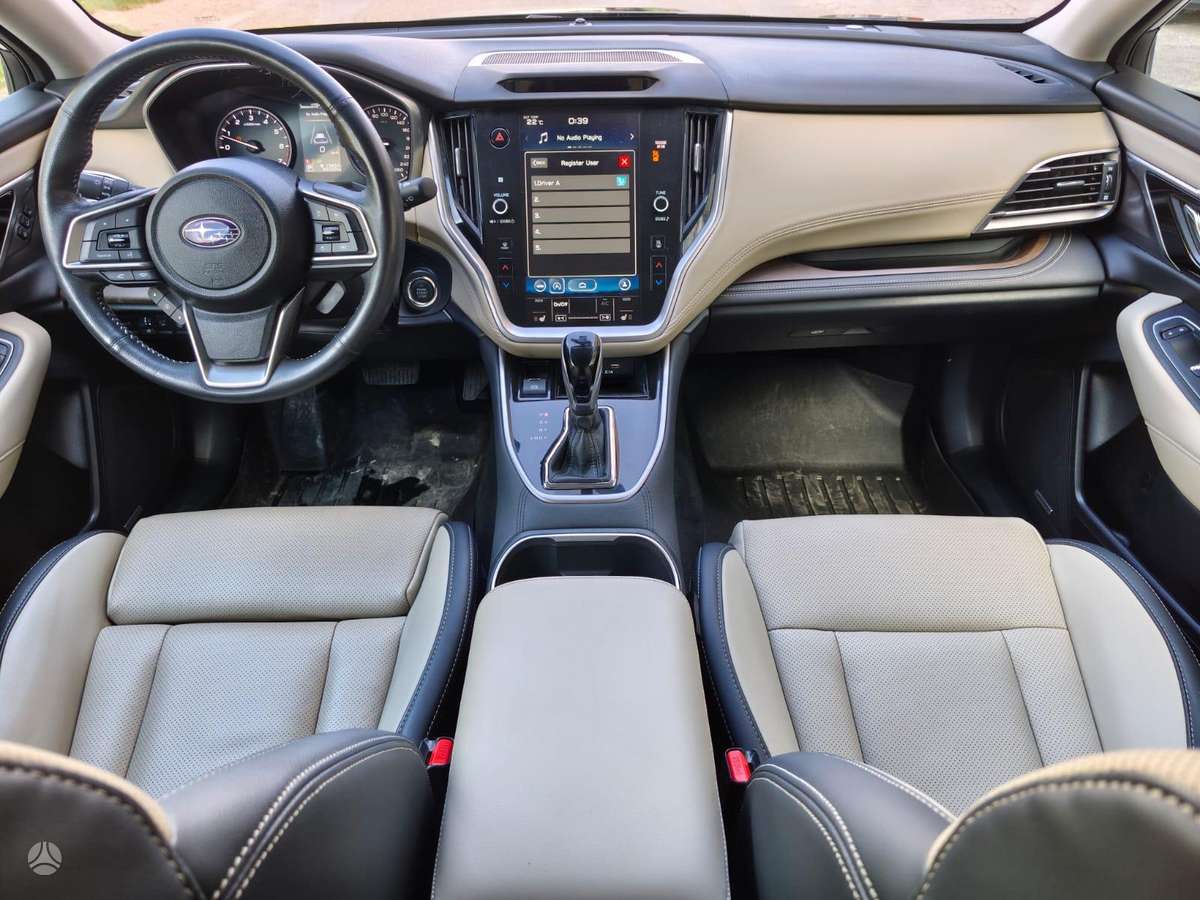 Subaru Outback, 2.5 l., off-road / crossover
