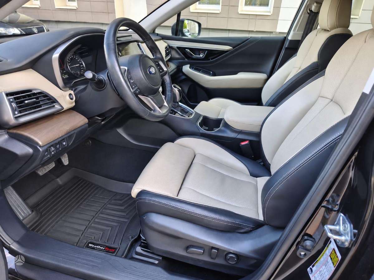 Subaru Outback, 2.5 l., off-road / crossover