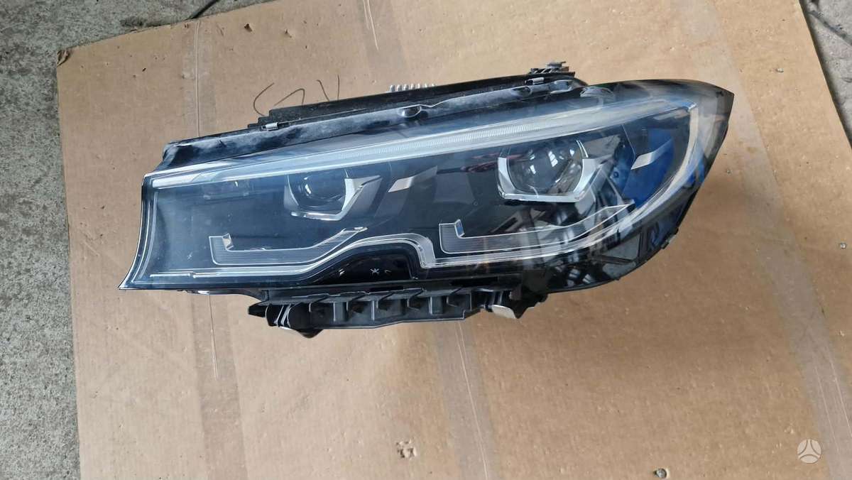 BMW 330, G20 full led adaptive kairės pusės žibin, žibintai