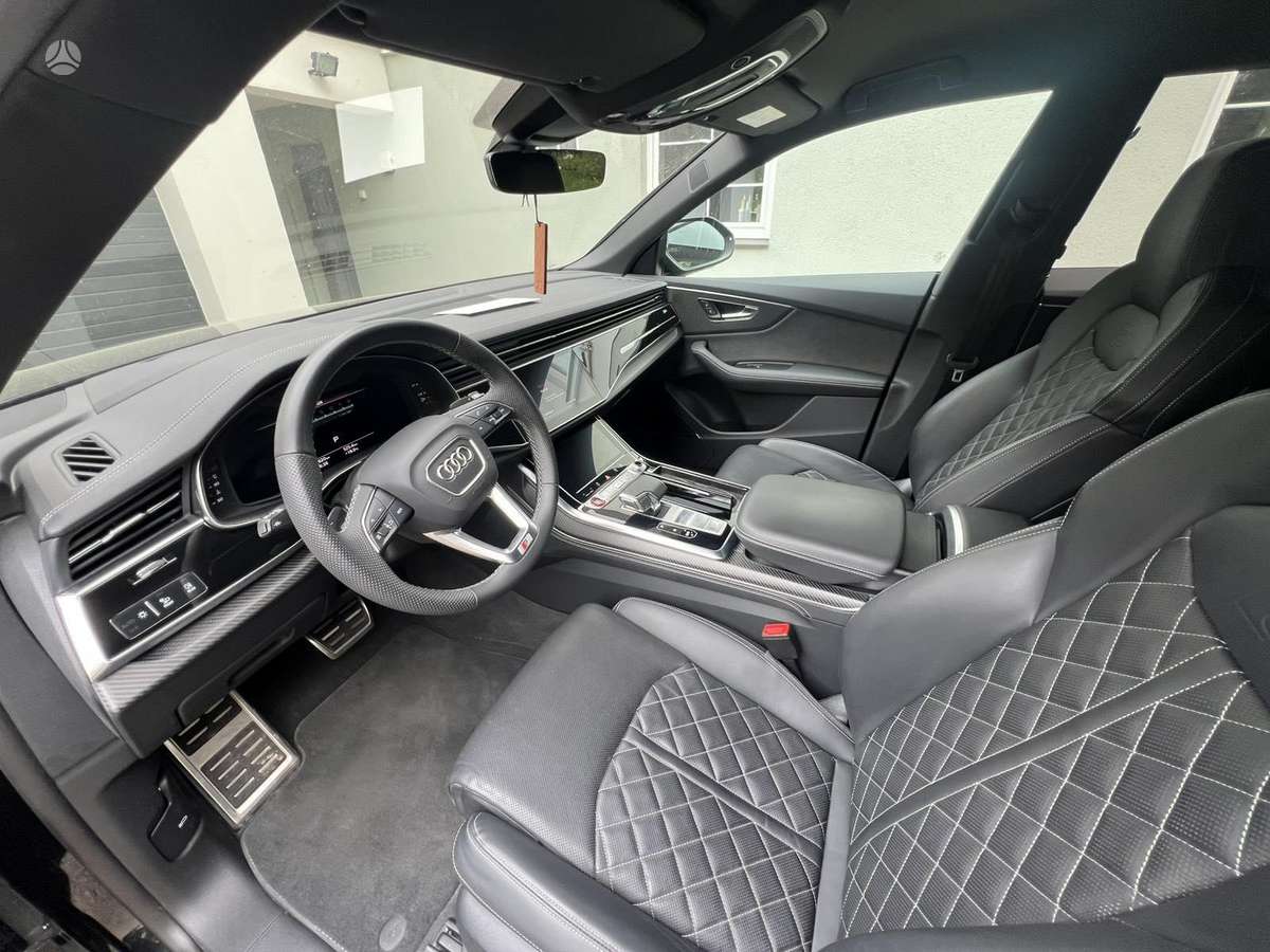 Audi SQ8, 4.0 l., Хэтчбек