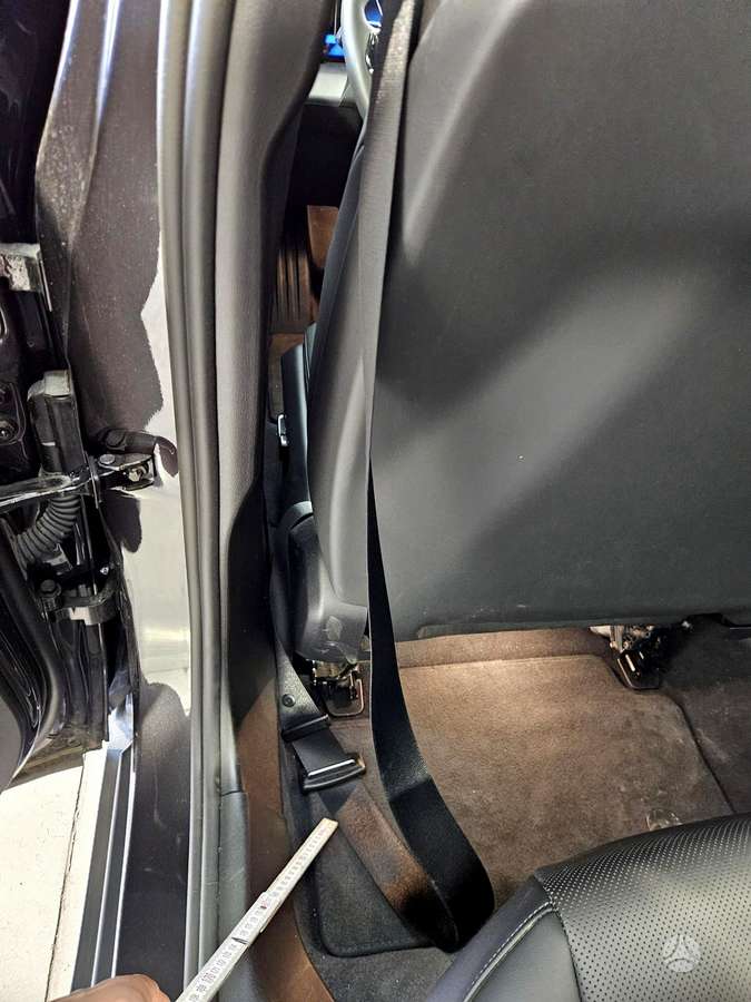 BMW i5, 82 kWh, sedanas