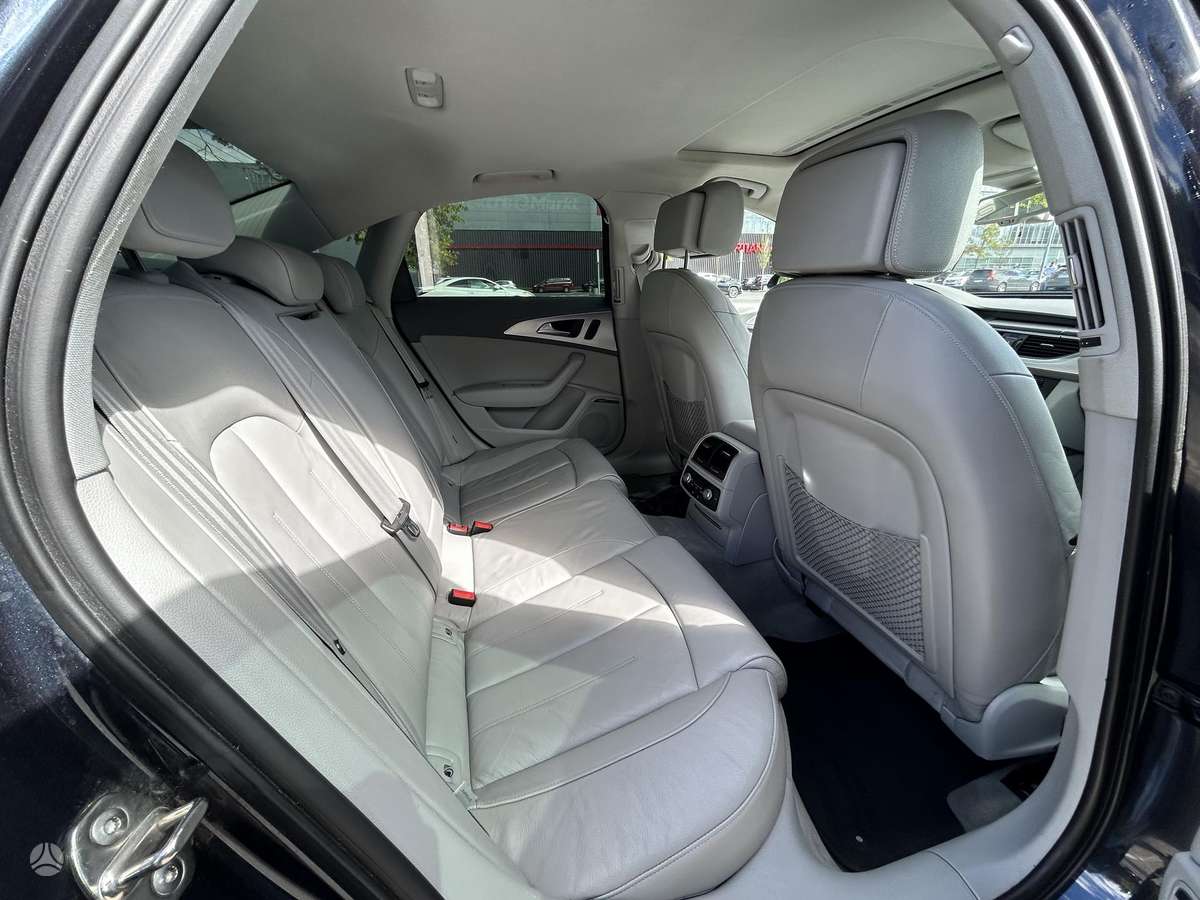 Audi A6, 2.0 l., Седан