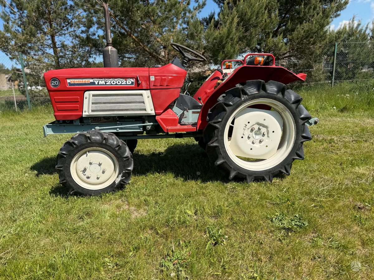 Yanmar Ym2002D, tractors
