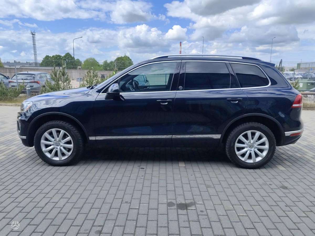 Volkswagen Touareg - 4