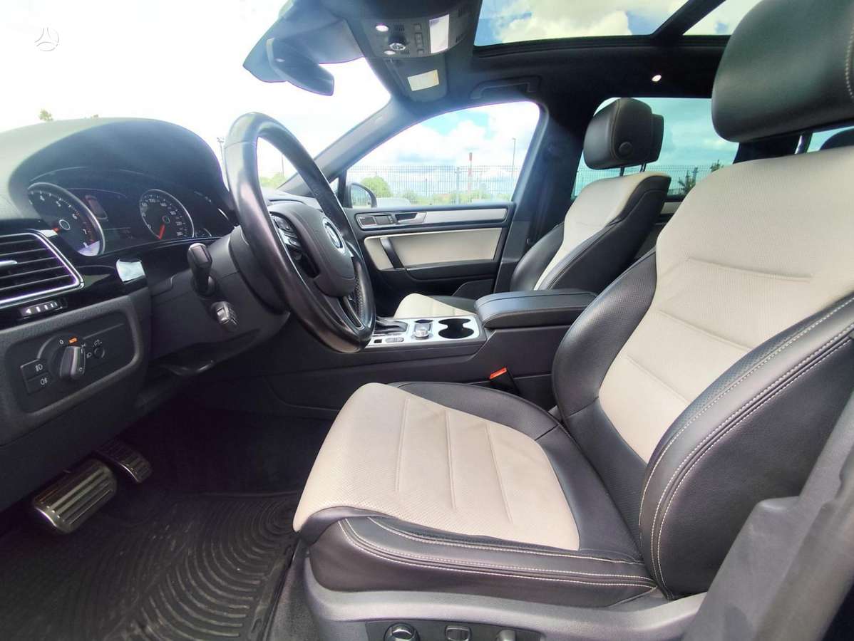 Volkswagen Touareg - 10