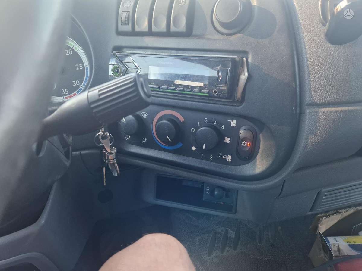 DAF LF 45-130, autovežiai