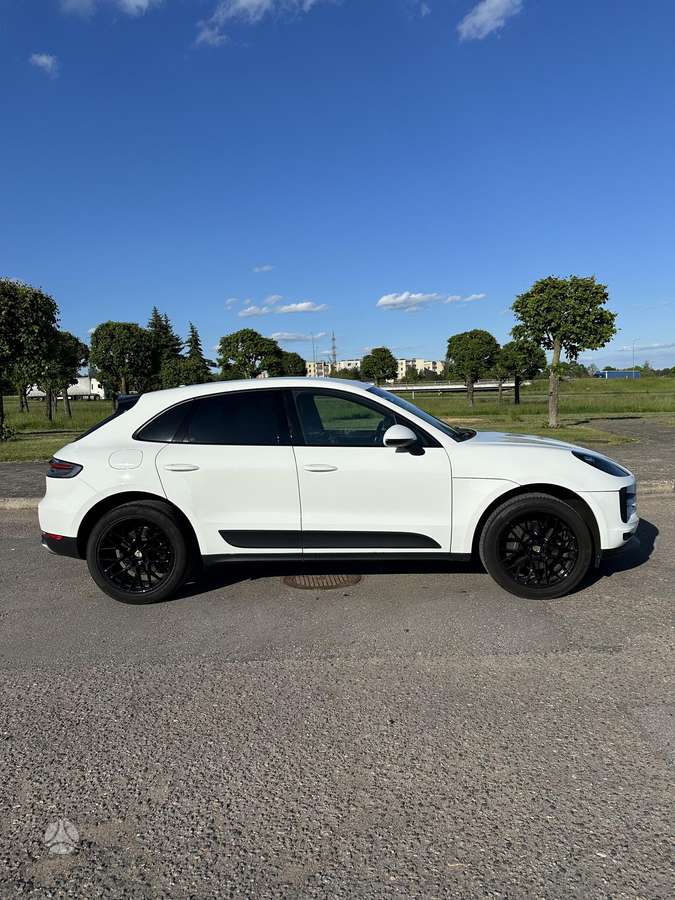 Porsche Macan - 3