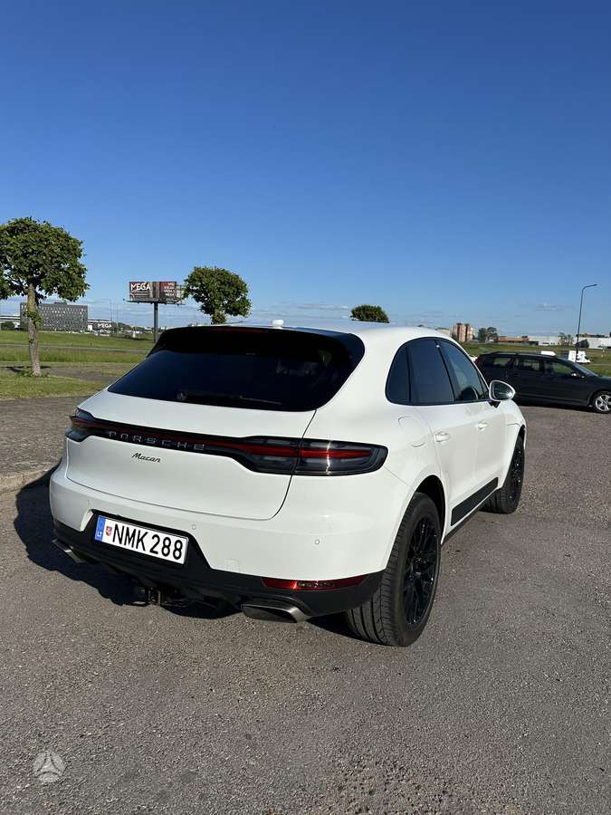 Porsche Macan - 5