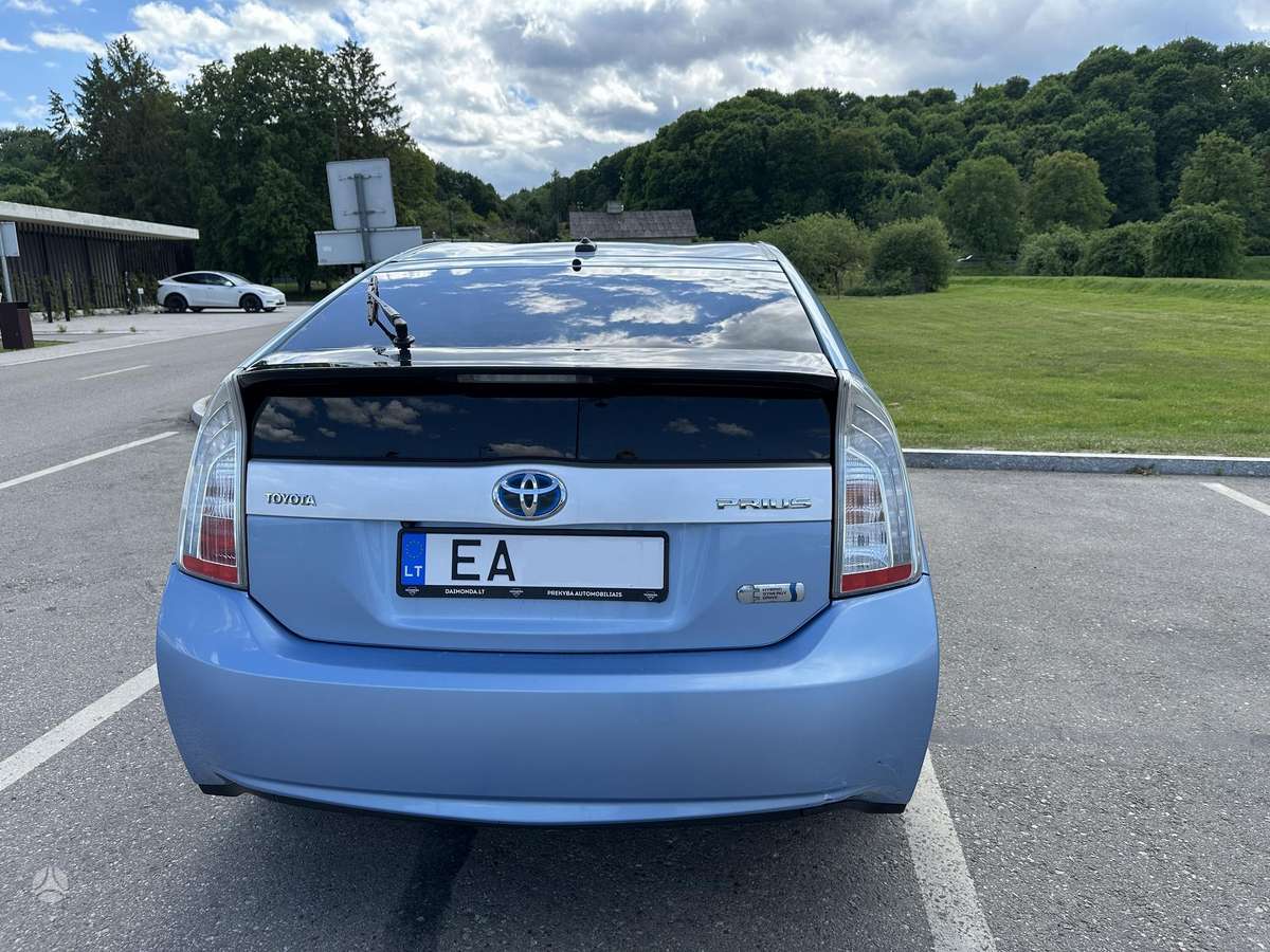 Toyota Prius - 7