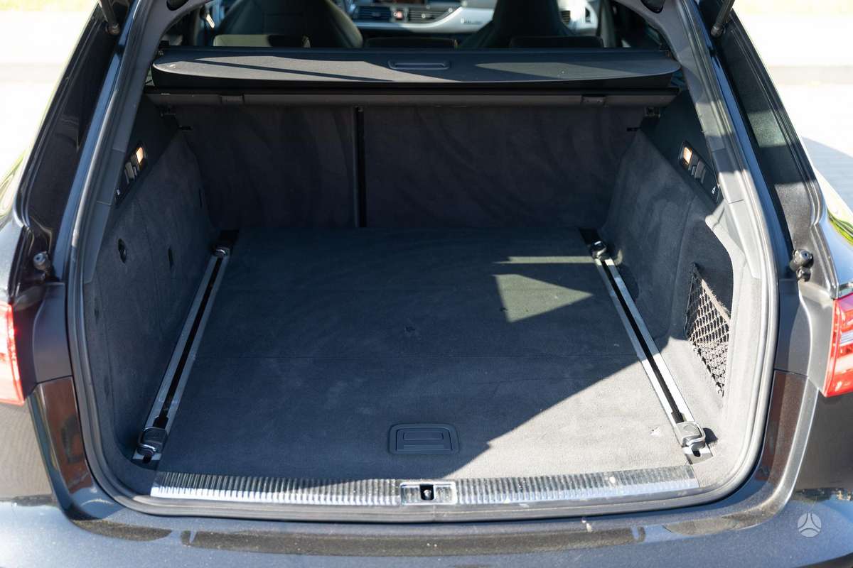 Audi A6, 3.0 l., wagon