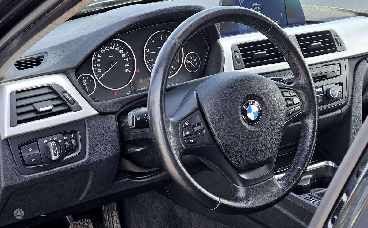BMW 320, 2.0 l., Универсал