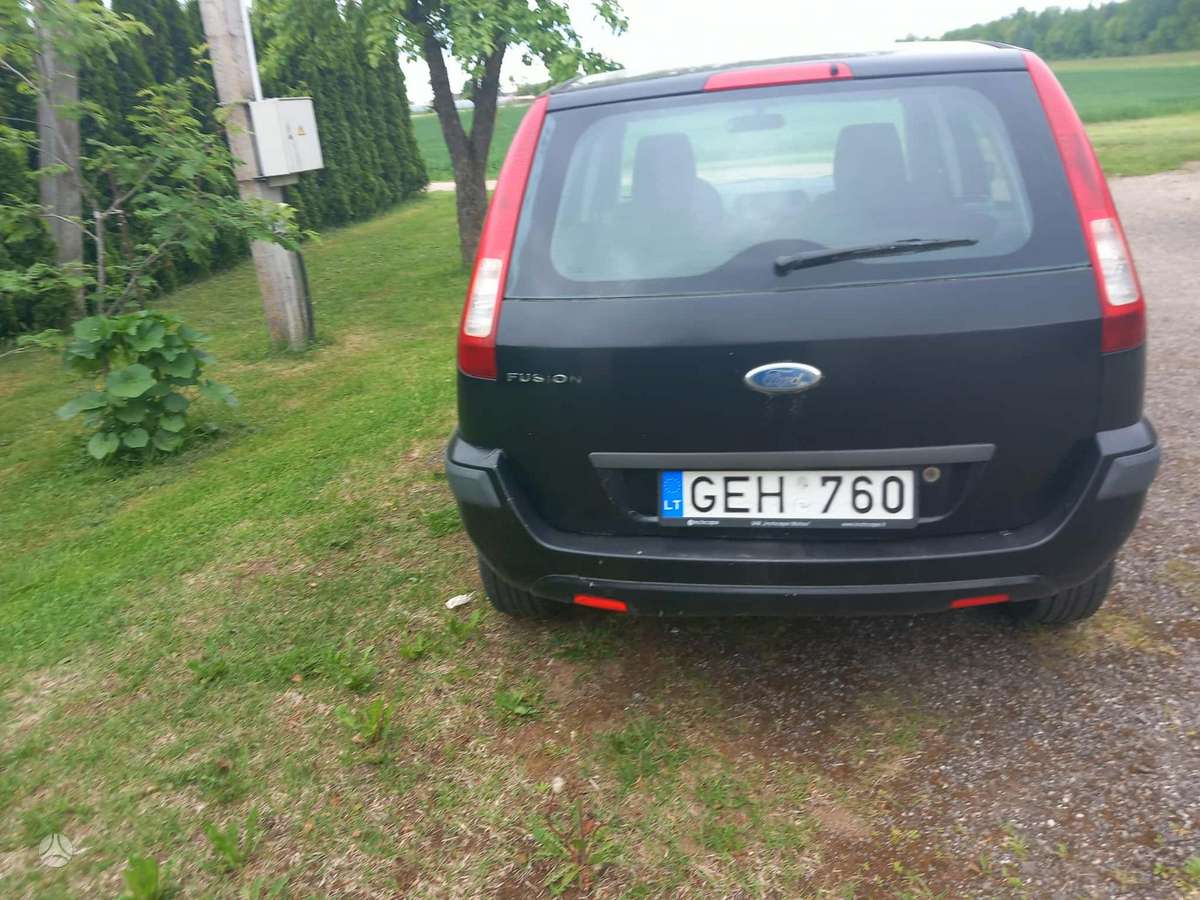 Ford Fusion, 1.4 l., hatchback