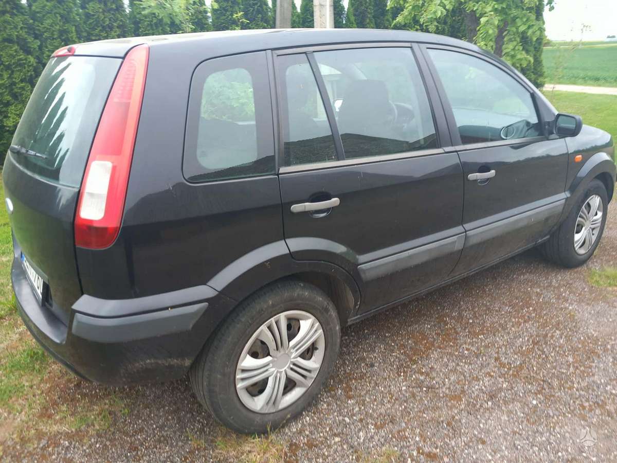 Ford Fusion, 1.4 l., hatchback