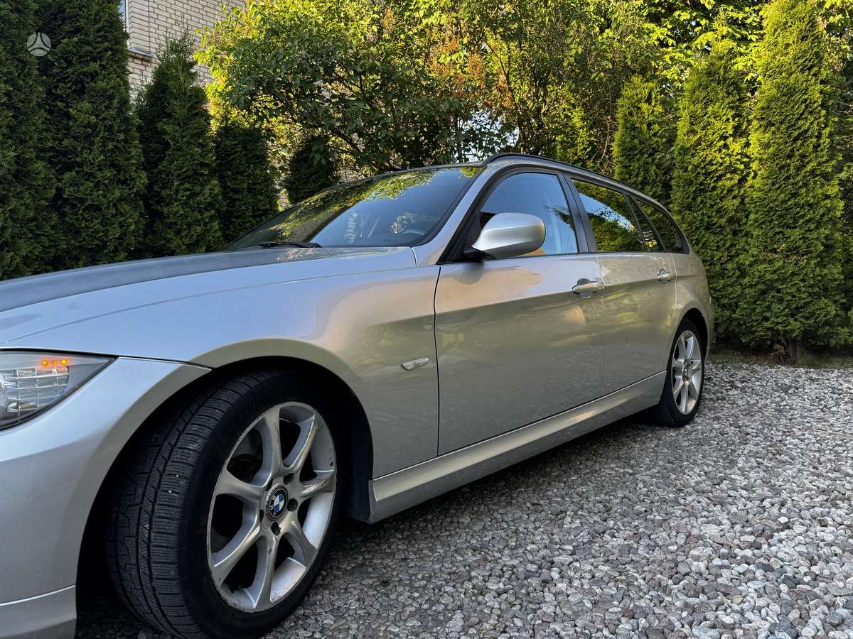 BMW 320, 2.0 l., universalas