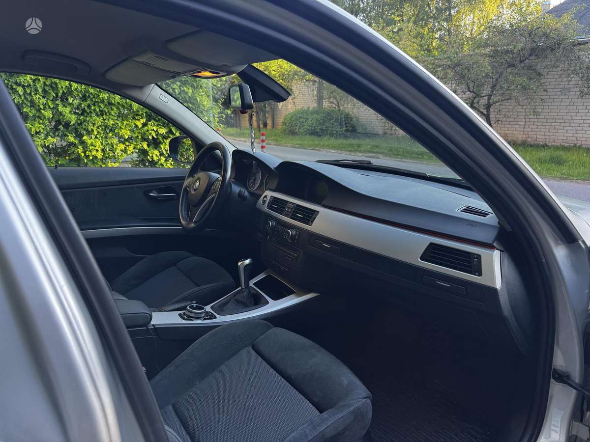 BMW 320, 2.0 l., Универсал
