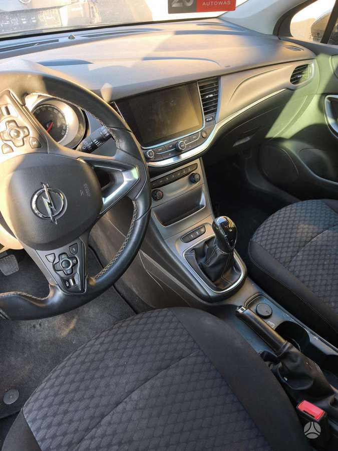 Opel Astra Z190 spalva