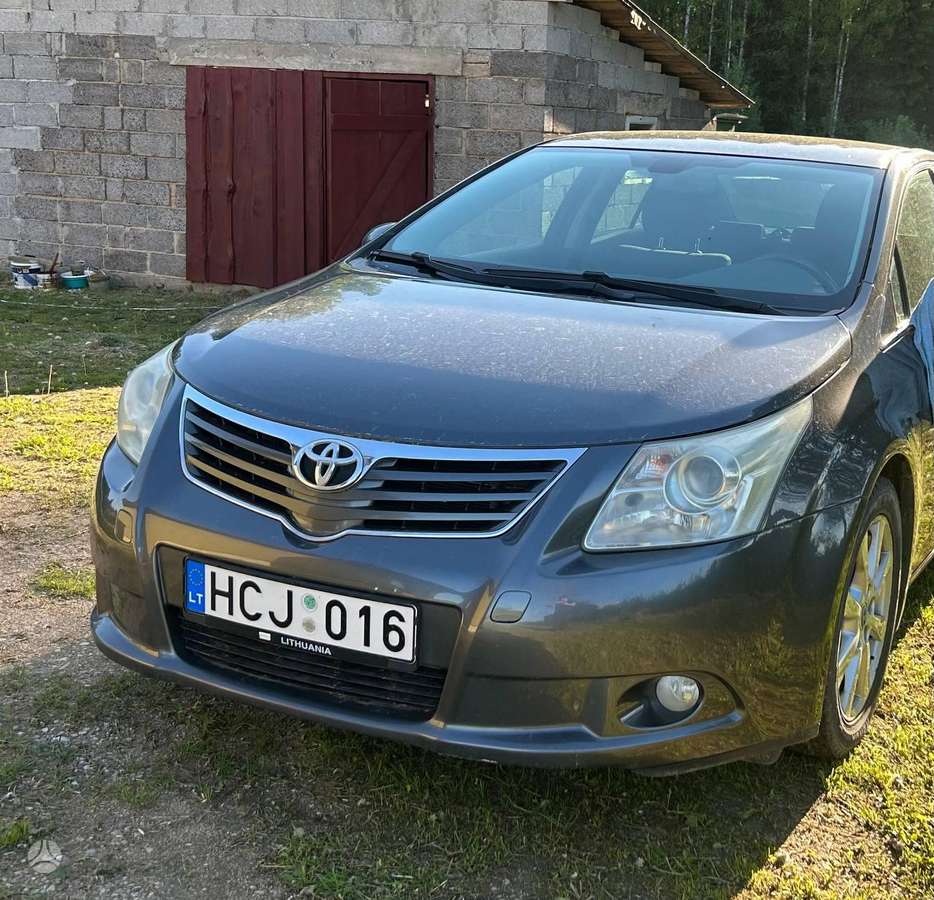 Toyota Avensis - 3